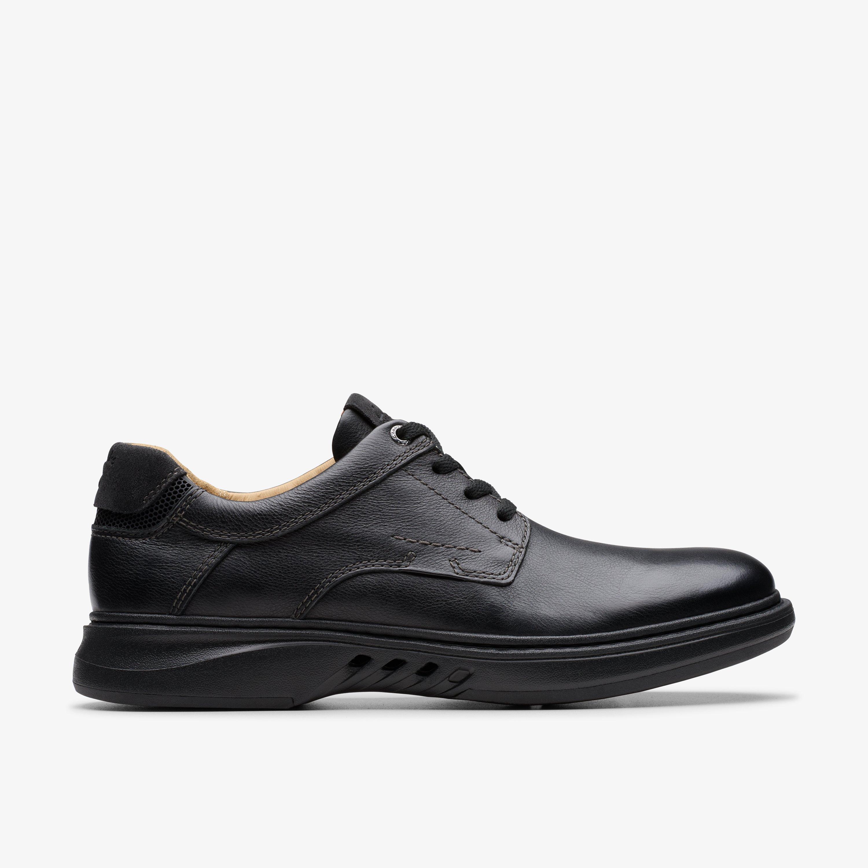 Un Briley Pace Black Leather